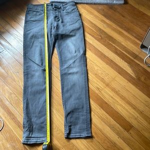 Skinny fit. Mens Neuw. Waist 29/ length 32. Excellent condition. Organic fabric